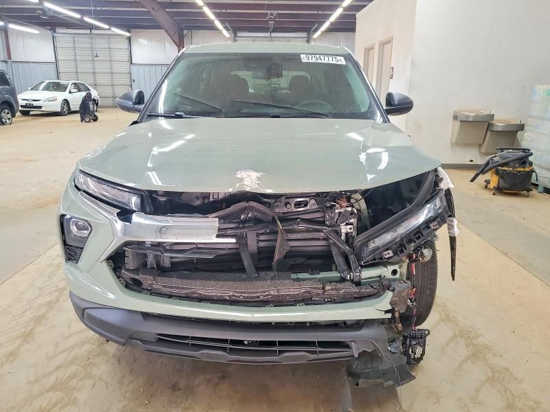 2025 Chevrolet Trailblazer ls