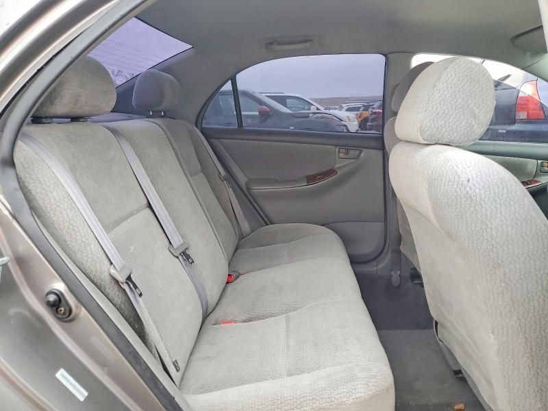 2004 Toyota Corolla ce