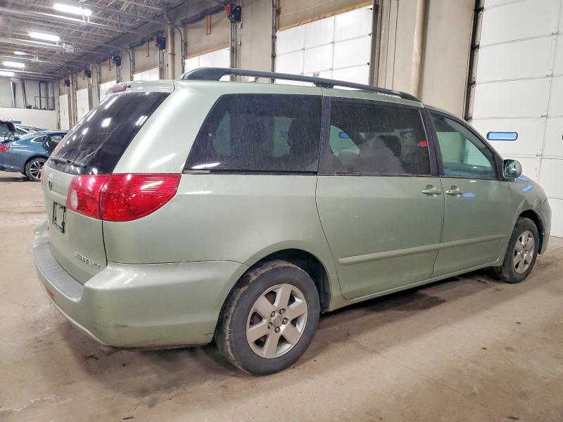 2006 Toyota Sienna xle