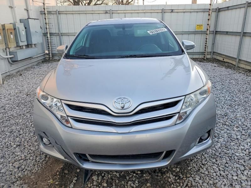 2015 Toyota Venza le