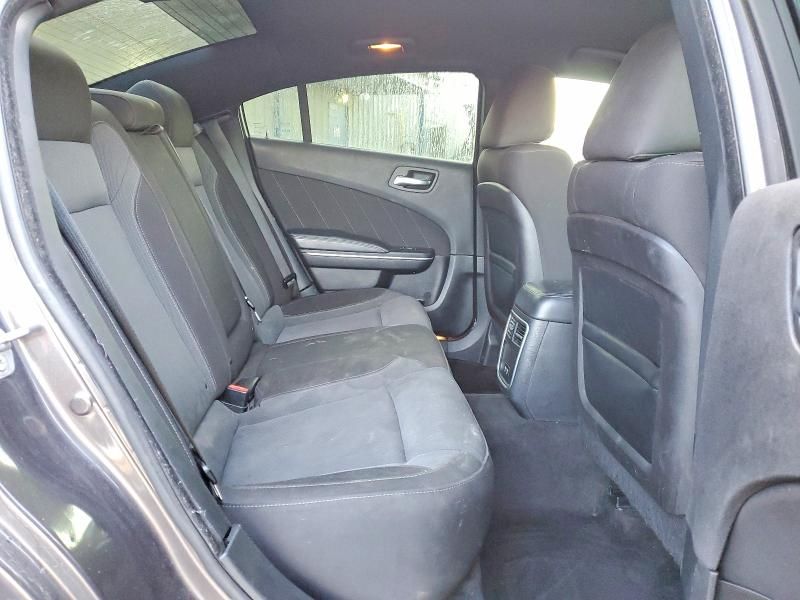 2015 Dodge Charger sxt