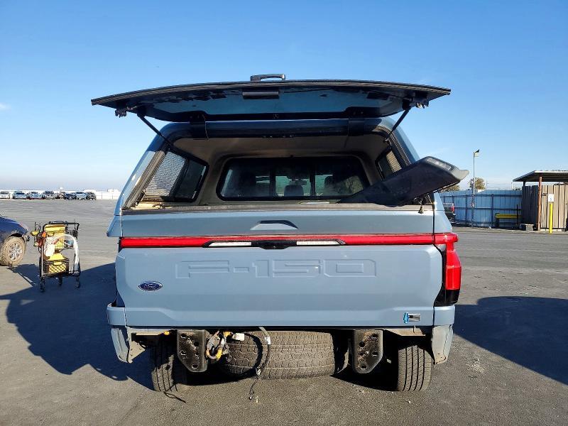 2023 Ford F150 Lightning pro