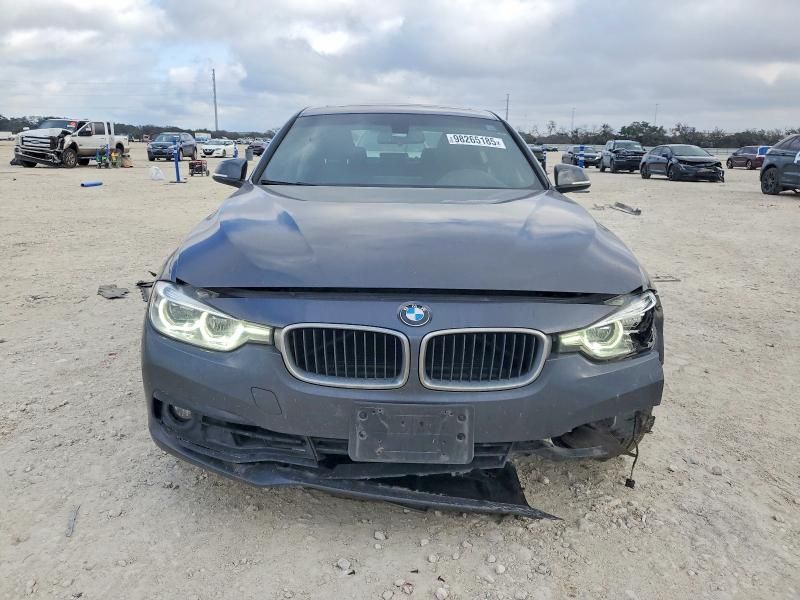 2018 BMW 330 i