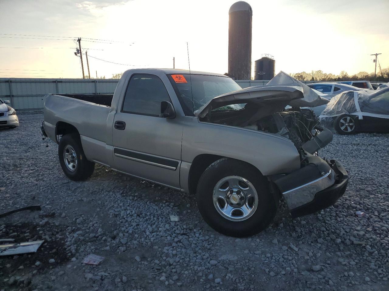 2004 Chevrolet Silverado C1500