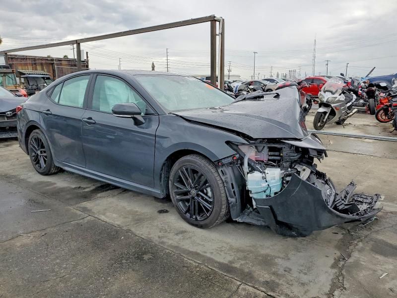 2025 Toyota Camry xse