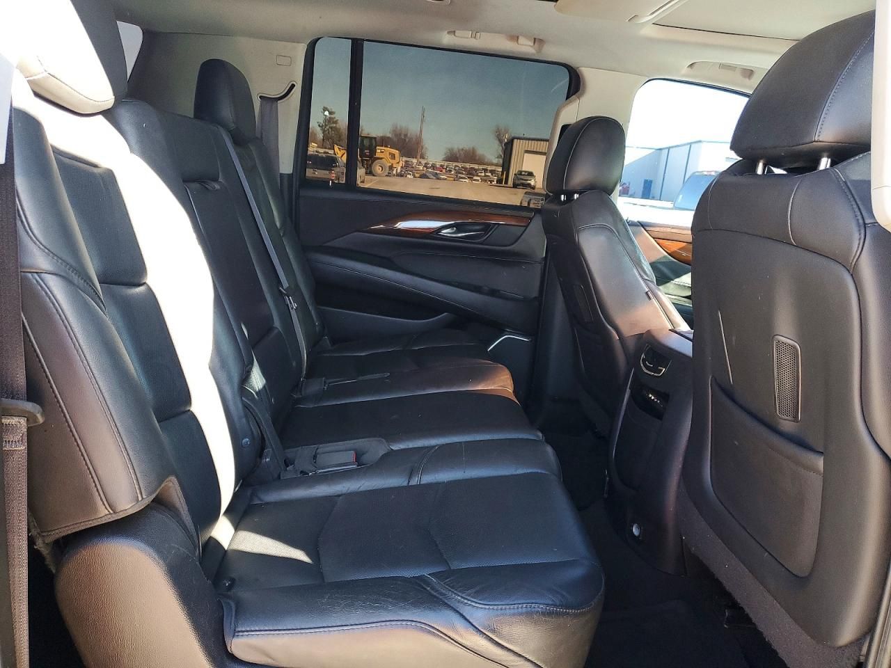 2016 Cadillac Escalade esv Luxury