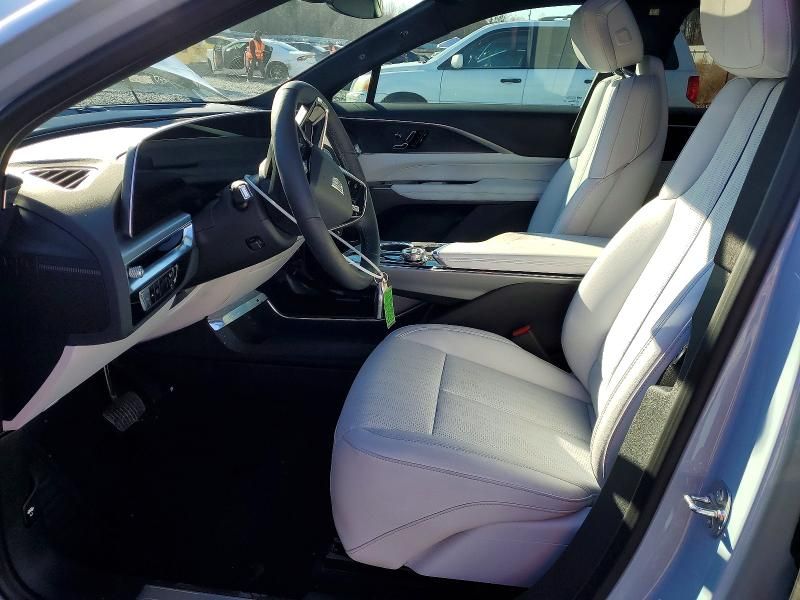 2025 Cadillac Lyriq Sport