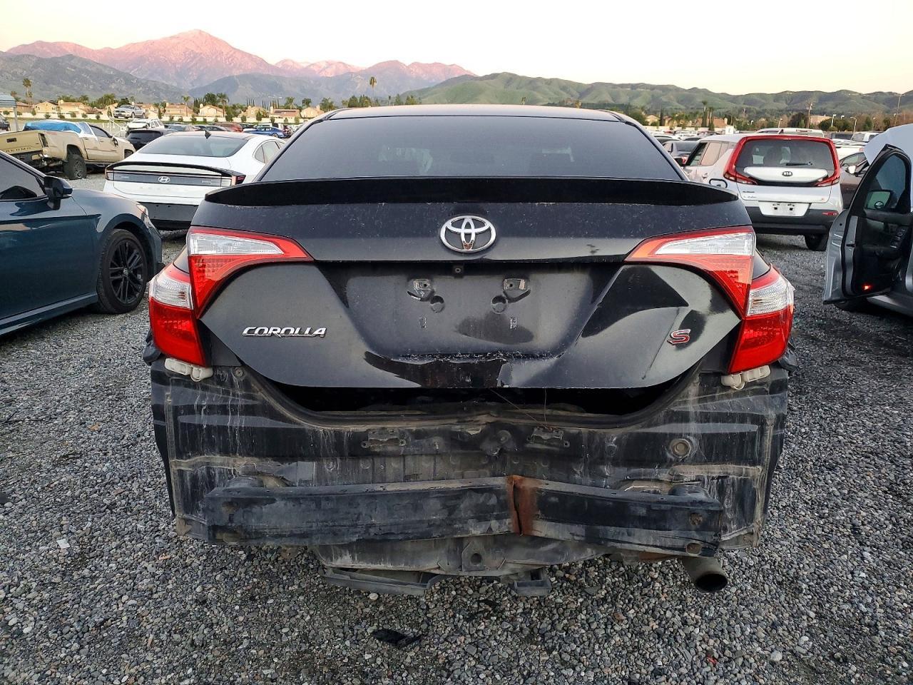 2015 Toyota Corolla l
