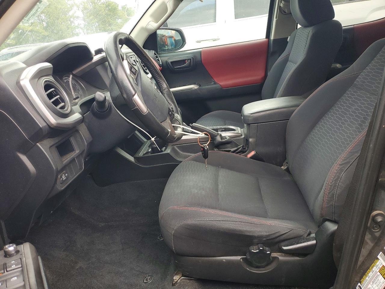 2016 Toyota Tacoma SR5 V6