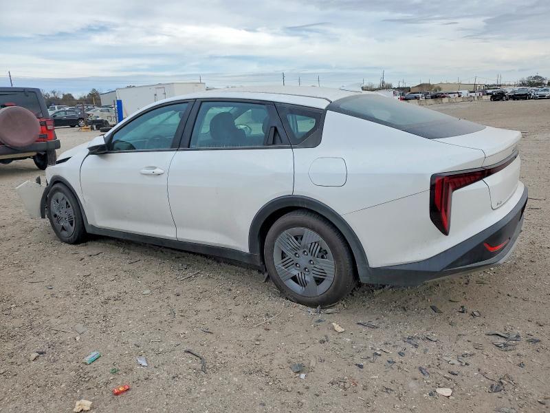 2025 KIA K4 lx