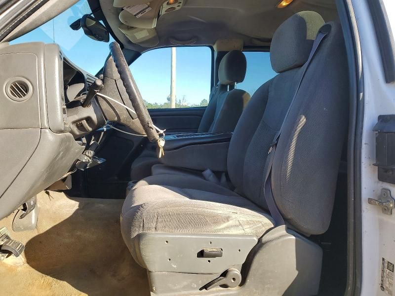 2005 Chevrolet Silverado C1500