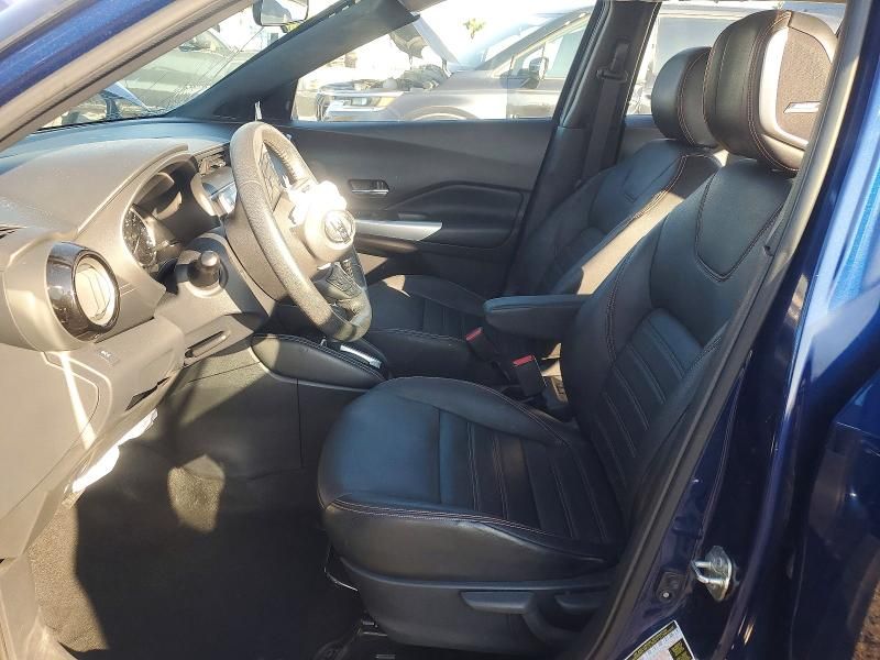 2019 Nissan Kicks s