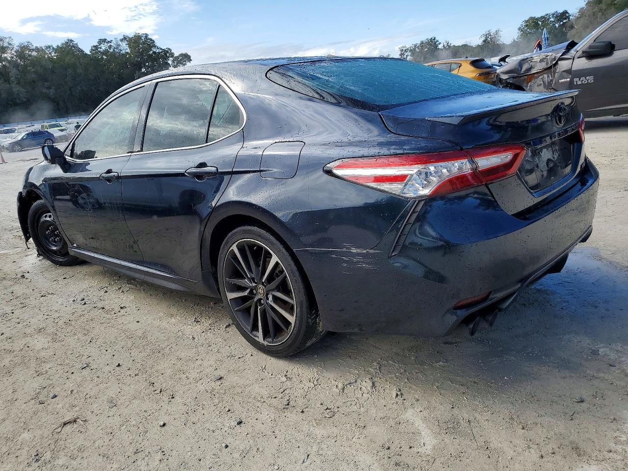 2020 Toyota Camry xse