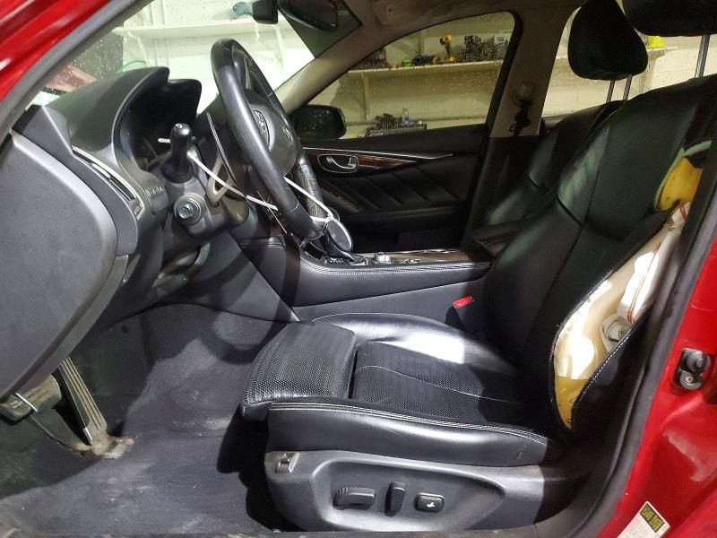 2016 Infiniti Q50 red Sport 400