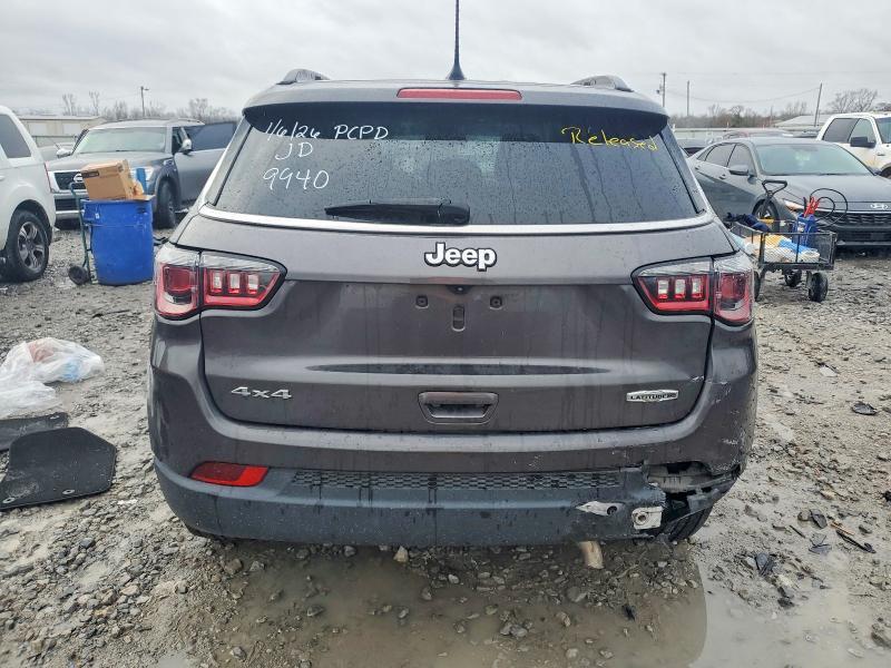 2022 Jeep Compass Latitude lux