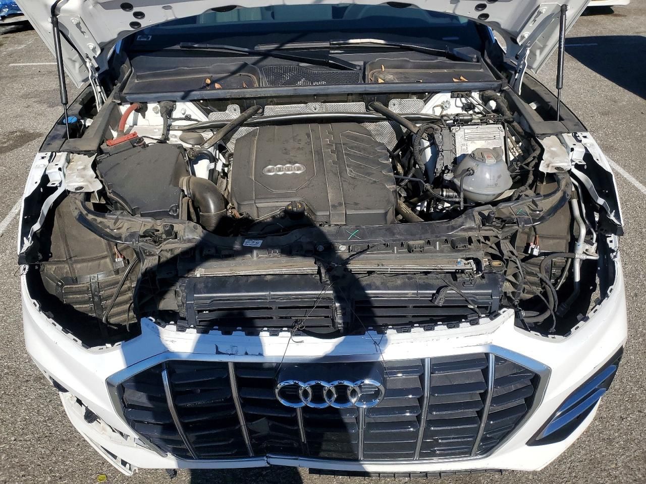 2023 Audi Q5 Premium 40