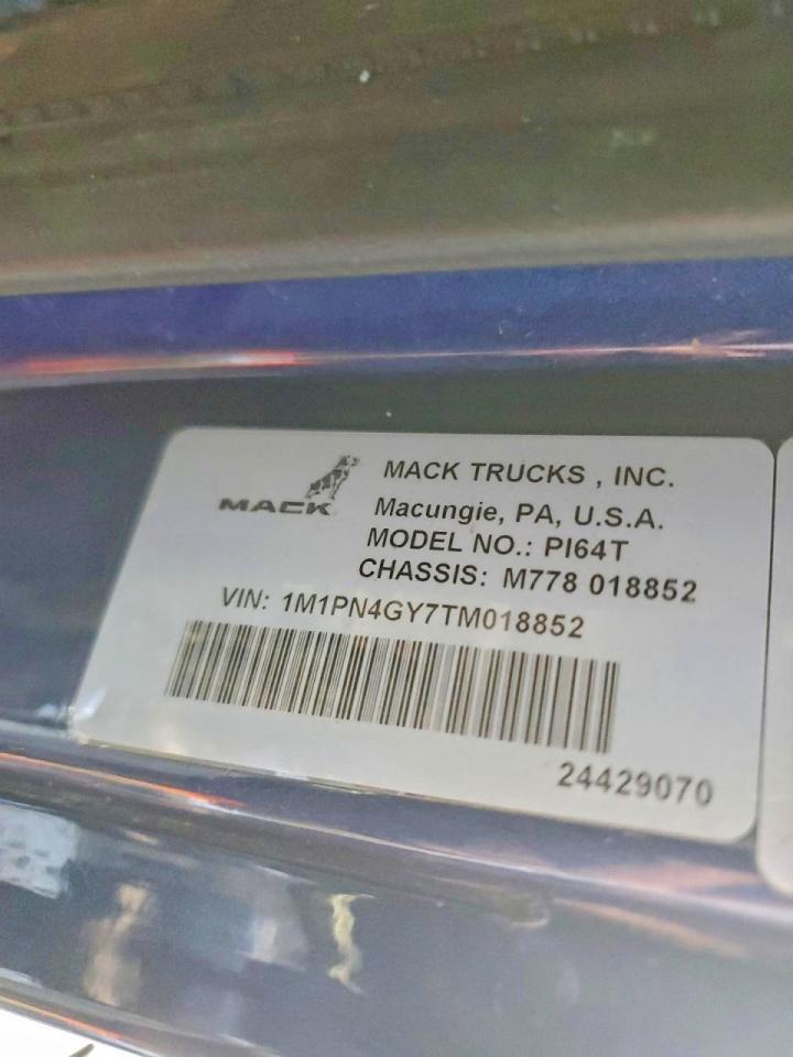 2026 Mack Pinnacle Semi Truck