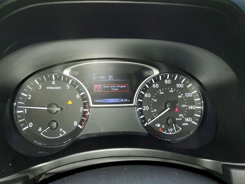 2016 Nissan Pathfinder s