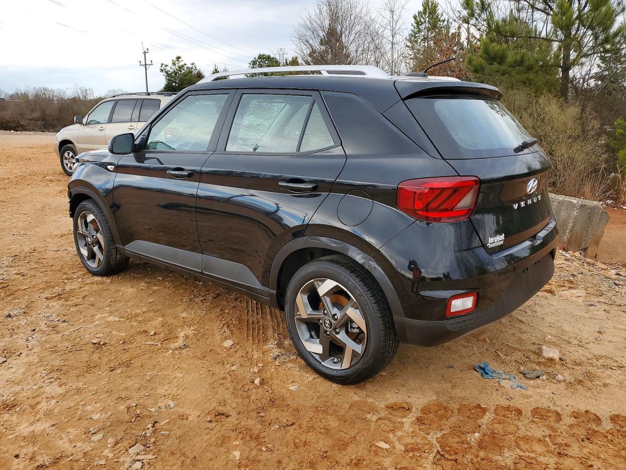 2024 Hyundai Venue sel