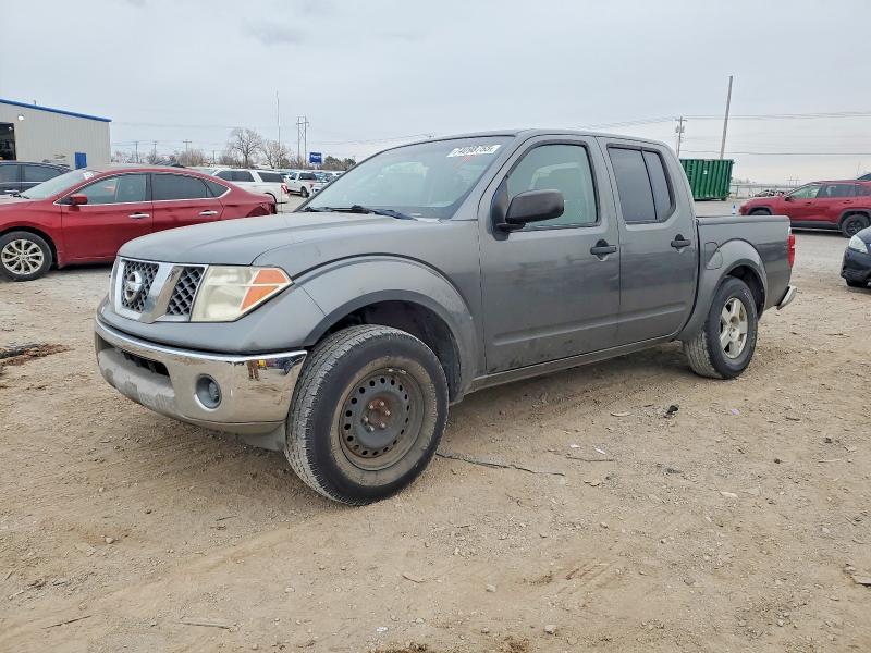 2008 Nissan Frontier Crew cab le