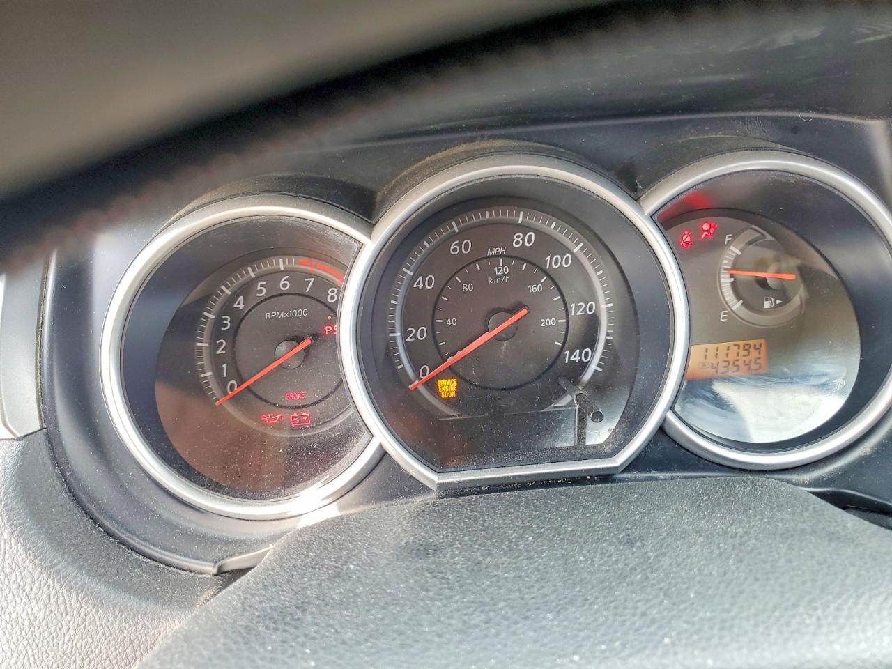 2010 Nissan Versa s