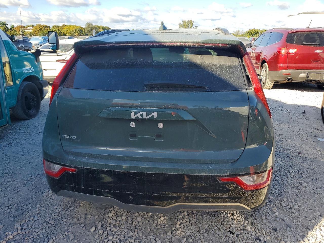 2024 KIA Niro Wind
