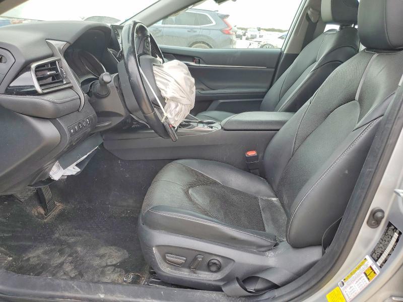 2022 Toyota Camry xse V6