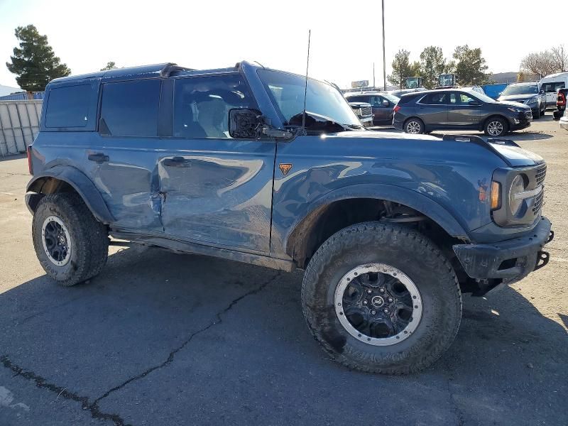2025 Ford Bronco Badlands