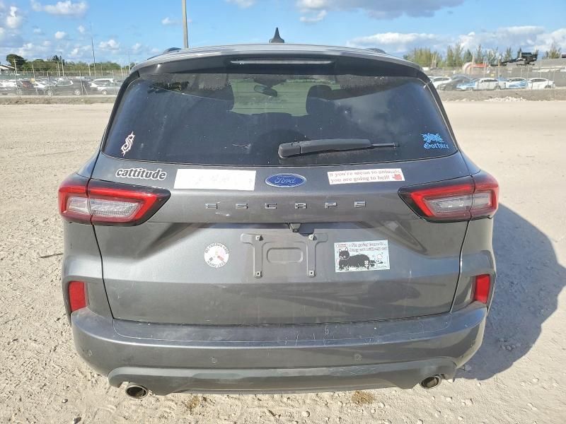 2023 Ford Escape st Line