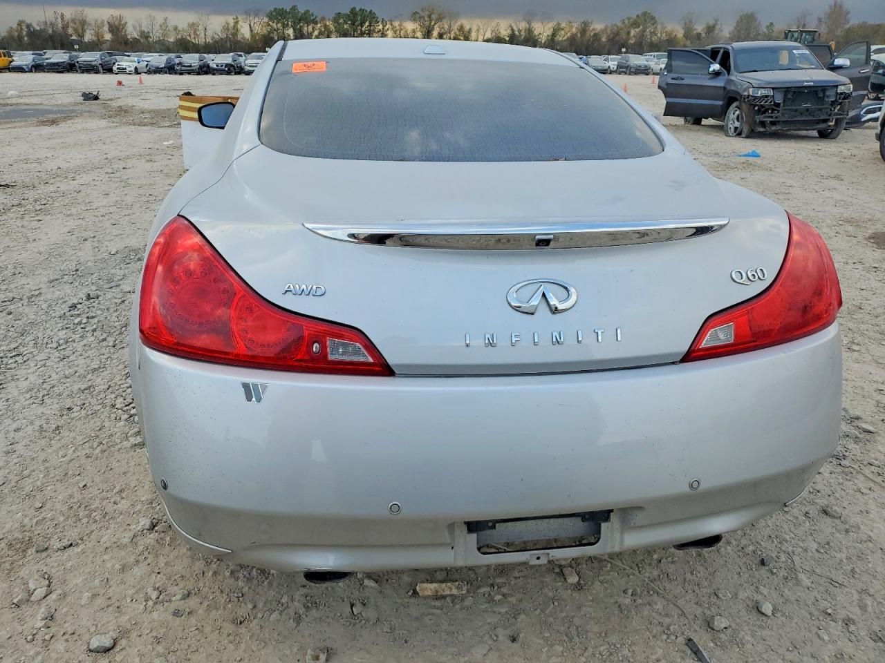 2015 Infiniti Q60 Journey