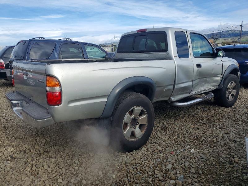 2004 Toyota Tacoma Xtracab Prerunner