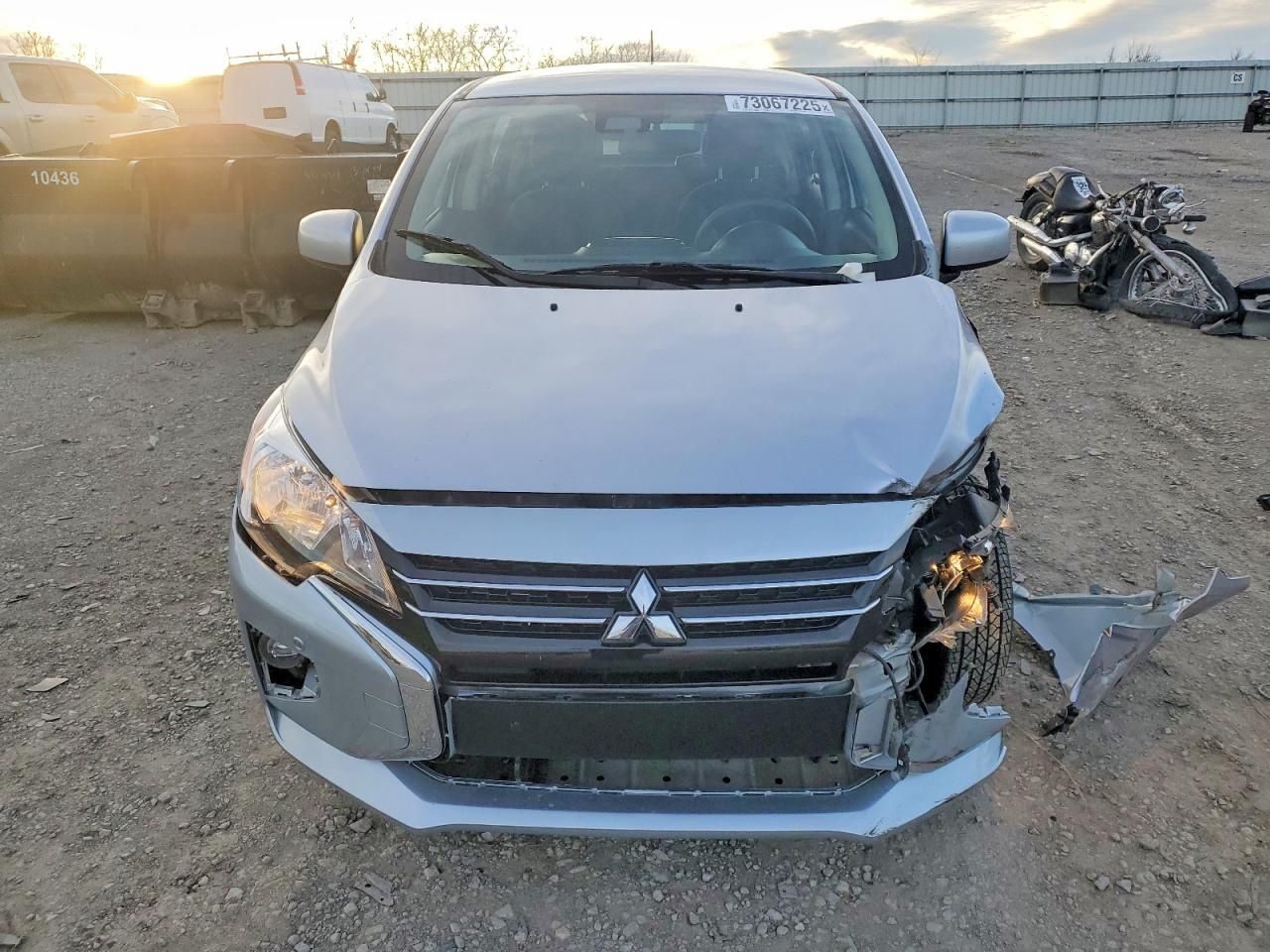 2022 Mitsubishi Mirage es