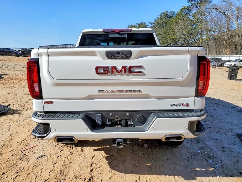 2022 GMC Sierra Limited K1500 AT4