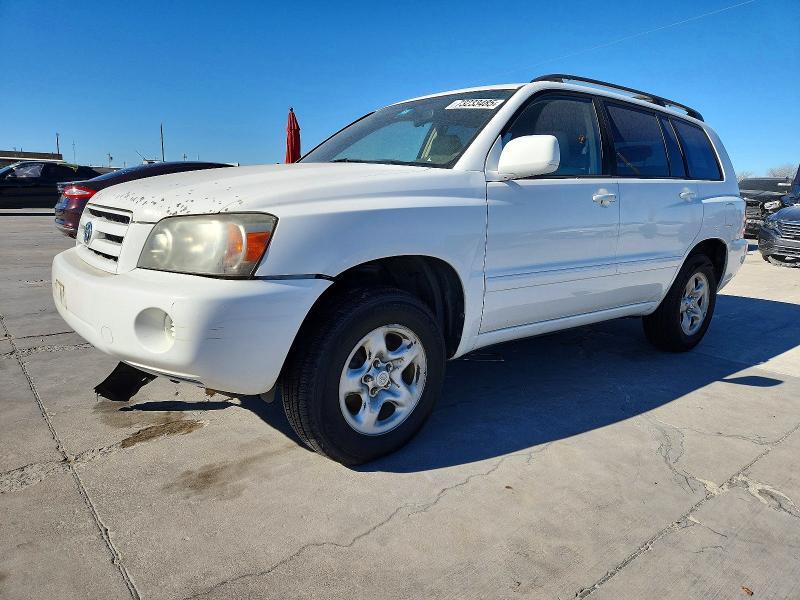 2004 Toyota Highlander Base