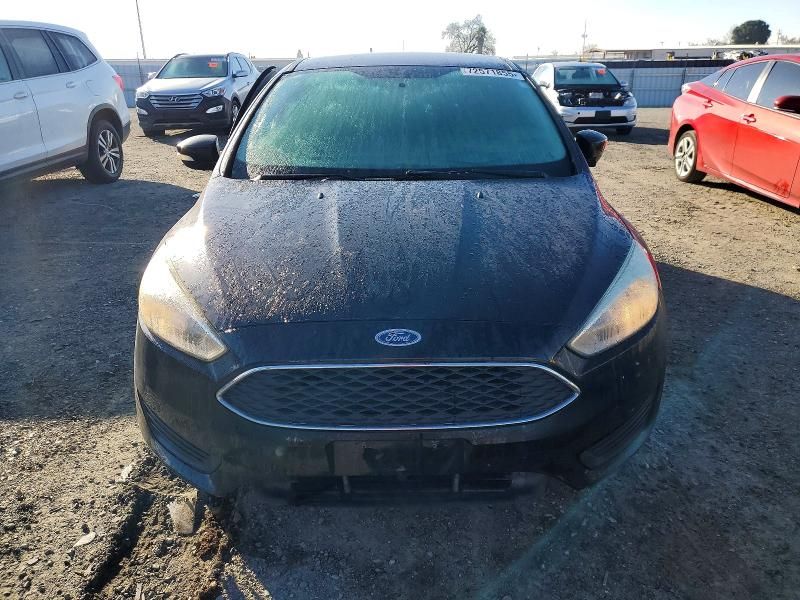 2016 Ford Focus se