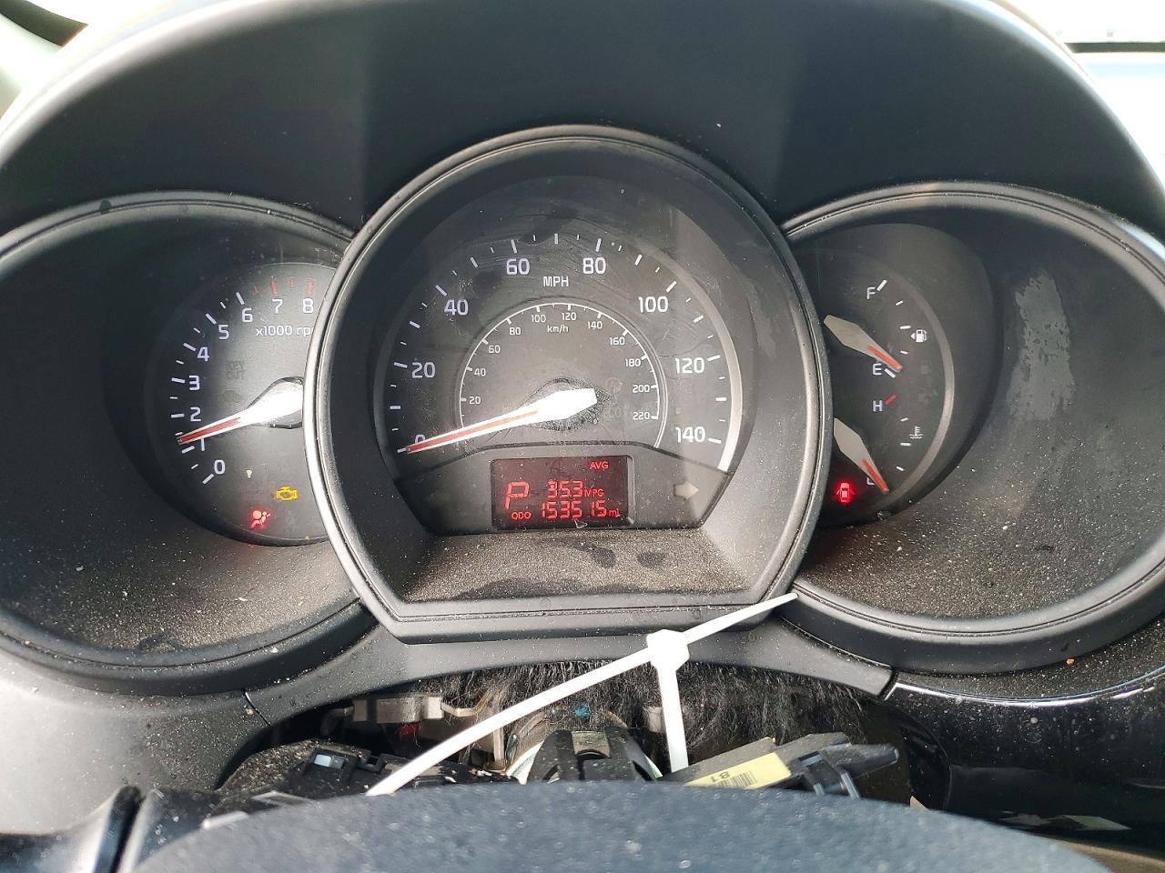 2016 KIA Rio lx