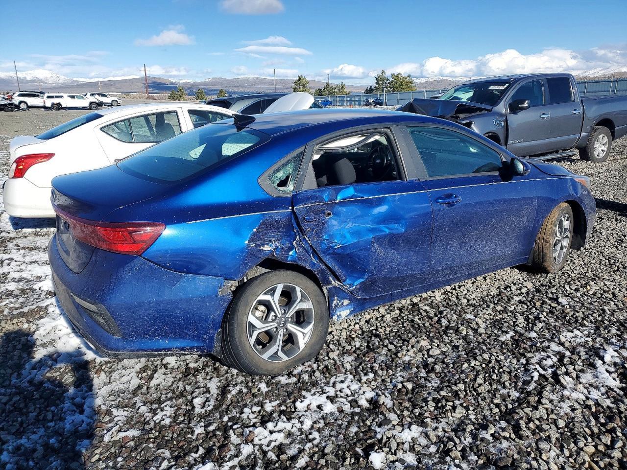 2021 KIA Forte fe