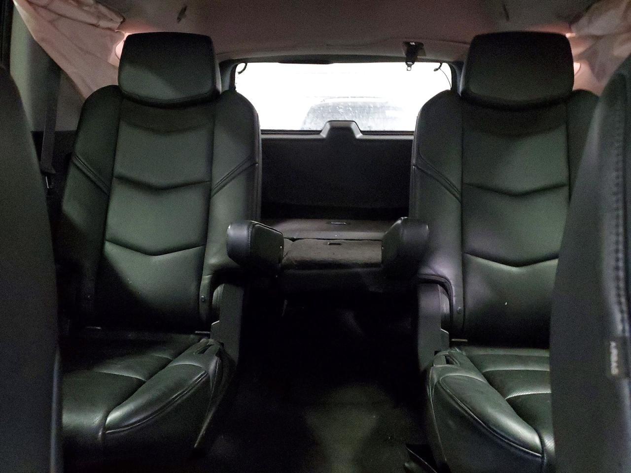 2015 Cadillac Escalade Luxury