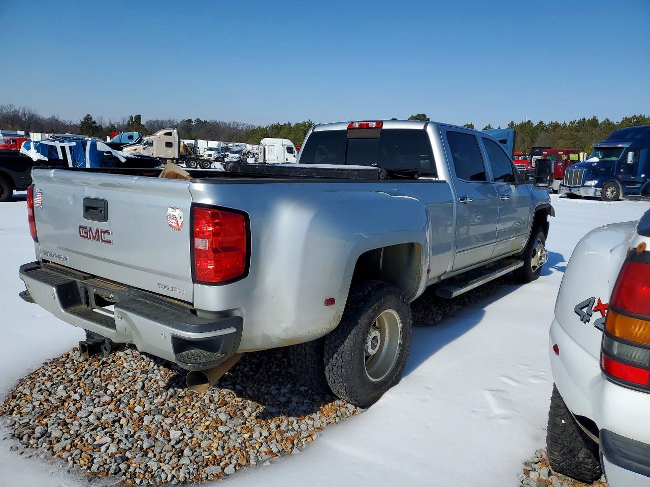 2019 GMC Sierra K3500 Denali