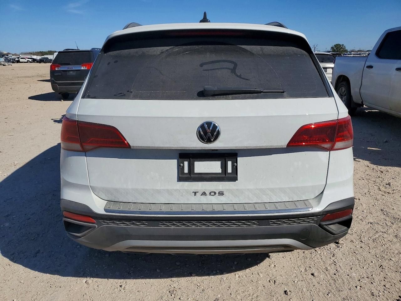 2023 Volkswagen Taos s