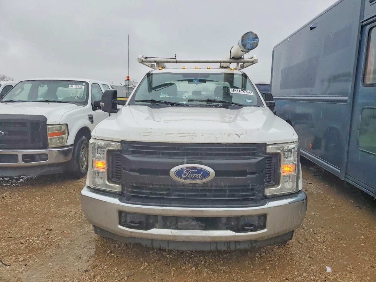 2018 Ford F350 Super Duty Utility / Service Truck