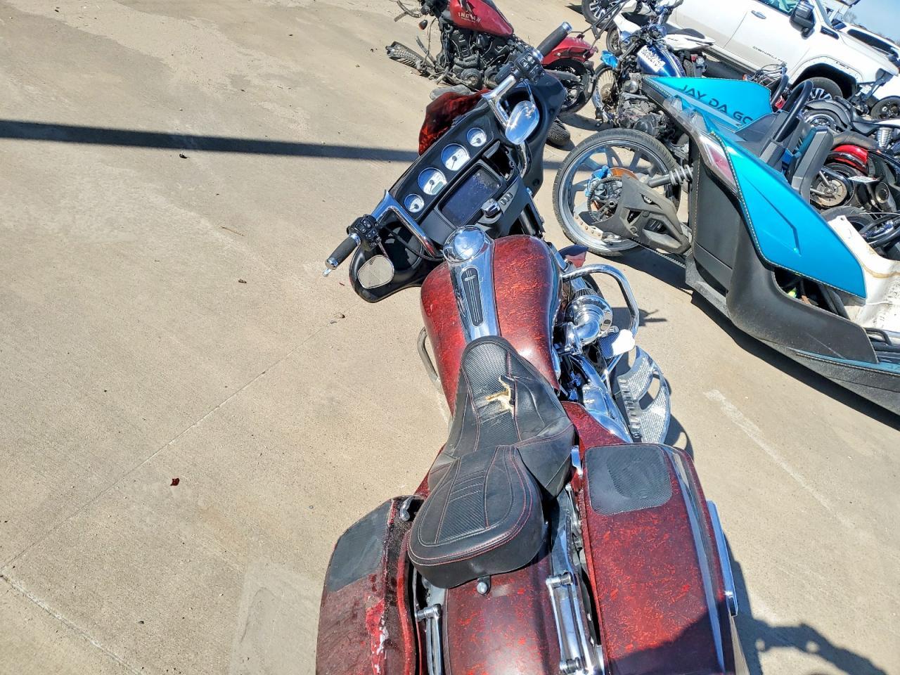 2023 Harley-Davidson Flhx