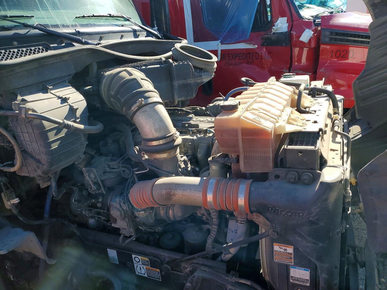 2017 Peterbilt 579 Semi Truck