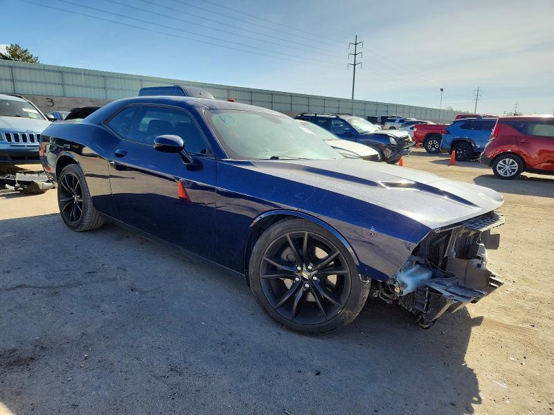 2017 Dodge Challenger sxt