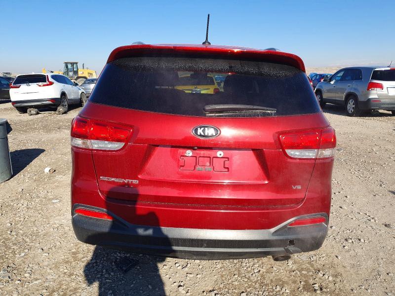 2017 KIA Sorento lx V6