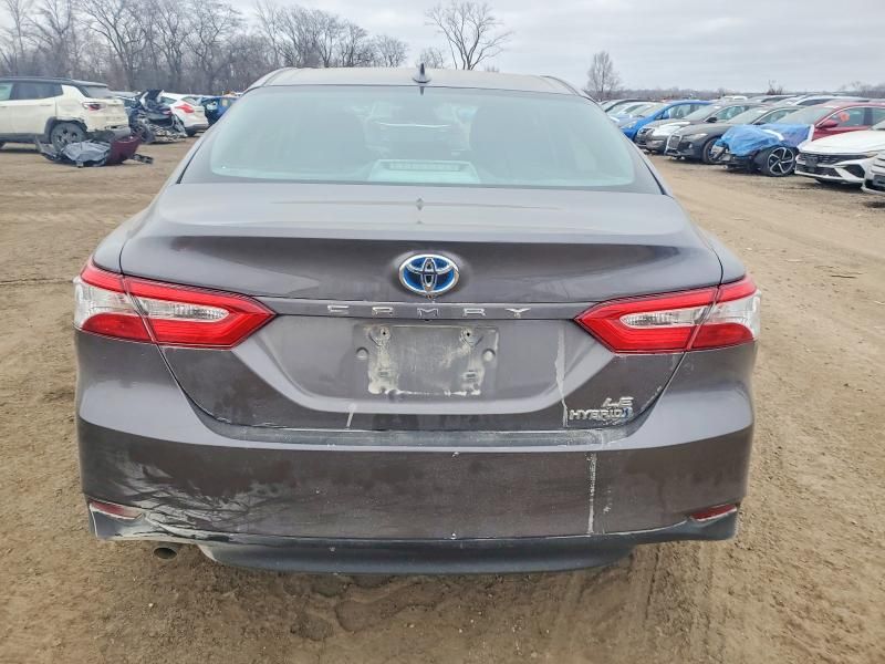 2020 Toyota Camry le