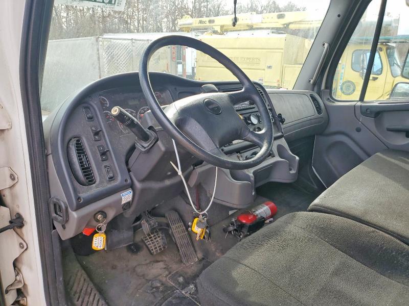 2015 Freightliner M2 106 Medium Duty
