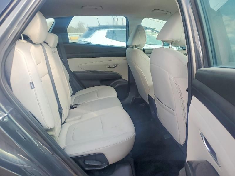 2025 Hyundai Tucson se