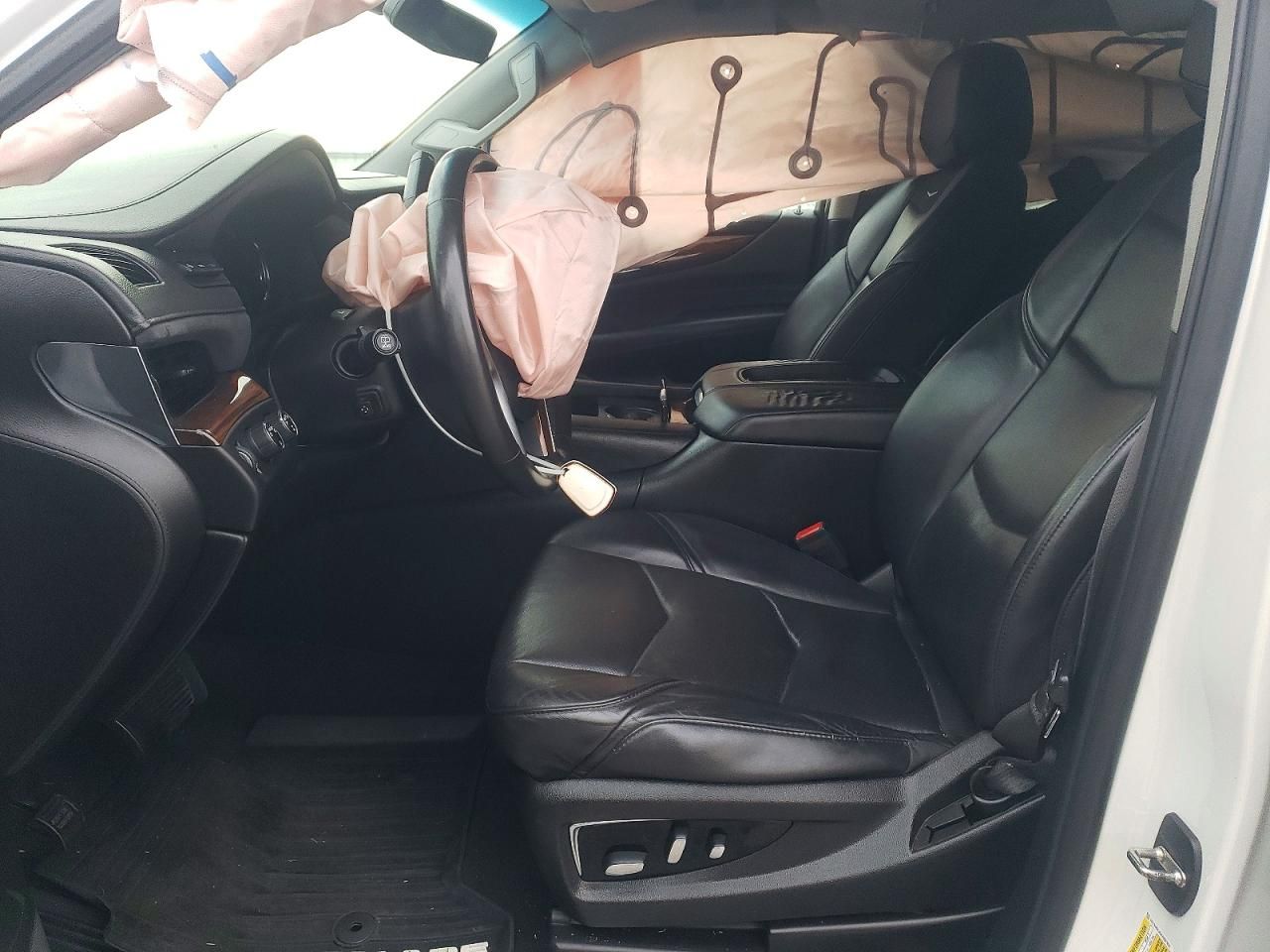 2017 Cadillac Escalade Luxury