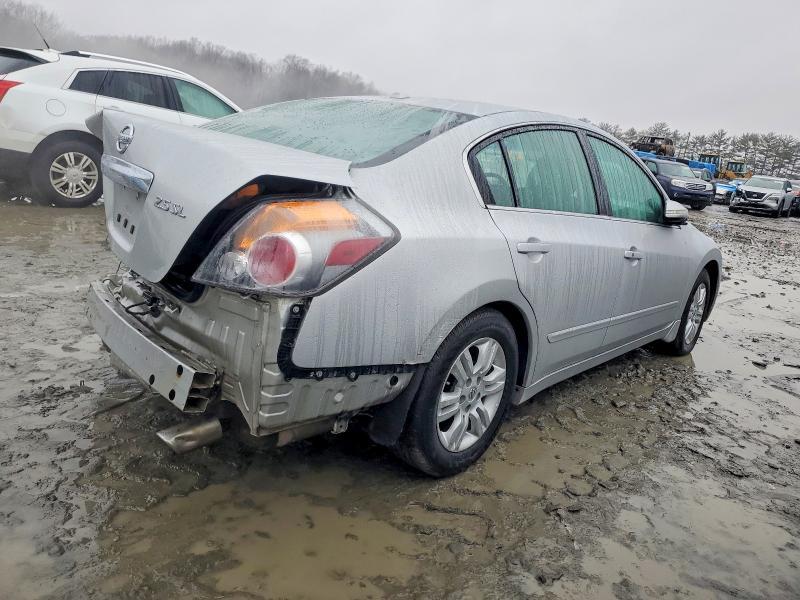 2011 Nissan Altima Base
